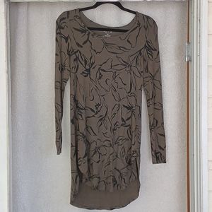 APT long sleeve shirt